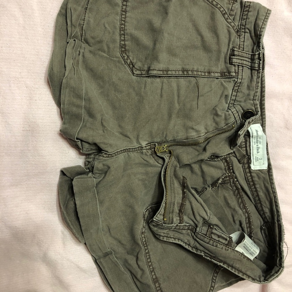 Abercrombie and Fitch brown shorts
